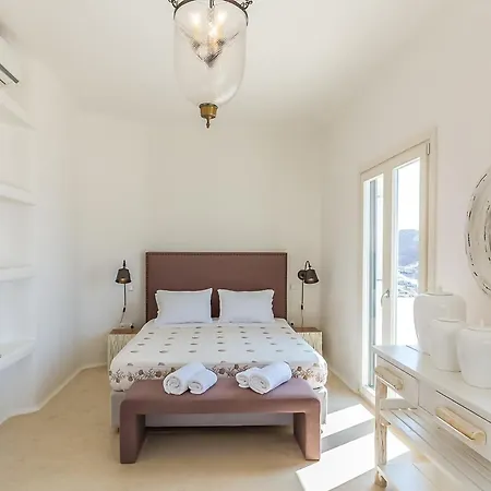 Mediterranean With Splendid View Mikonos