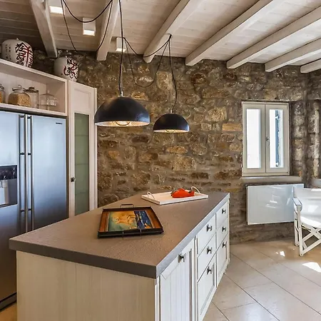Mediterranean With Splendid View Mikonos Villa